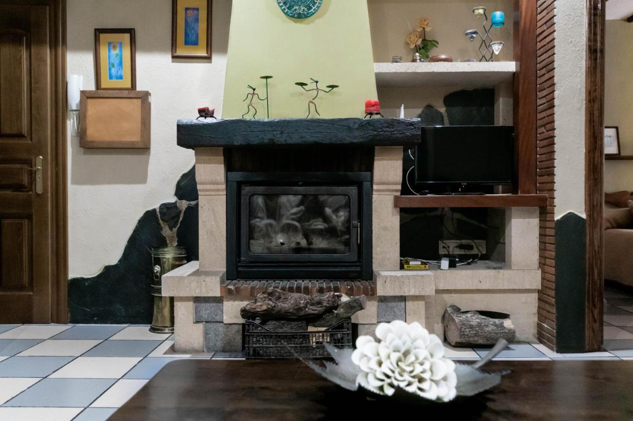 Lanjaron Rural Apartamentos エクステリア 写真