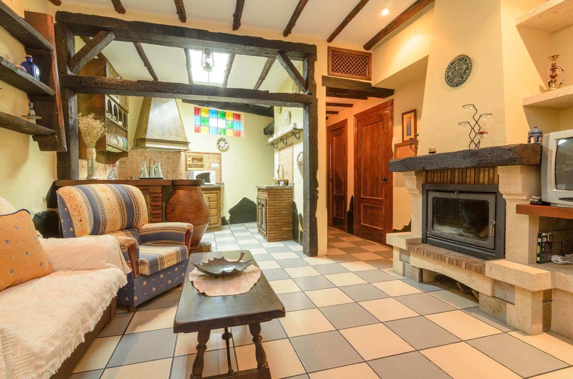 Lanjaron Rural Apartamentos エクステリア 写真